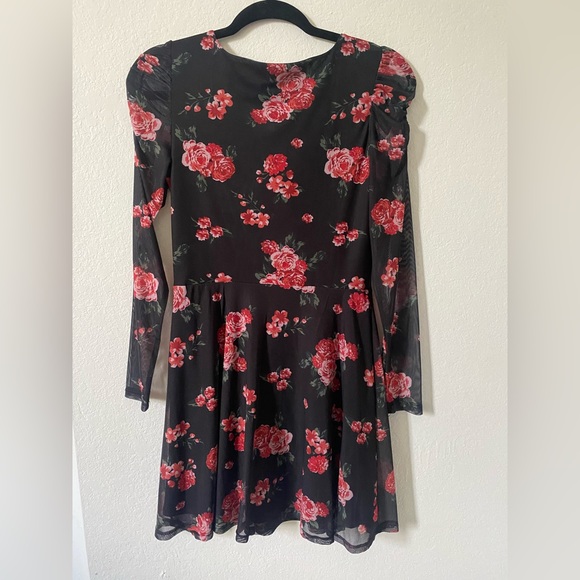 Mesh Long sleeve Mini Dress Black with Red Roses Used twice Excellent condition - Picture 3 of 4